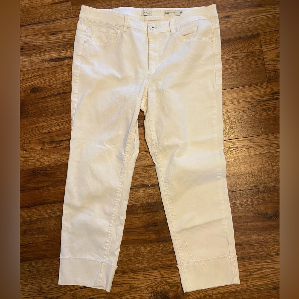 J. Jill denim authentic fit cuffed ankle cropped white pants sz 12